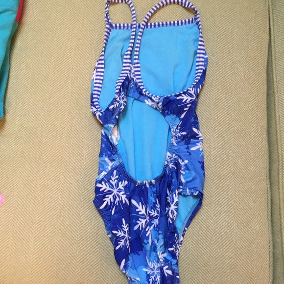 3 DOLFIN uglie swimsuits - Picture 4 of 6